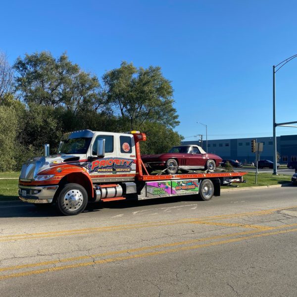 luxury car towing, classic corvette, batavia, il, chicago suburbs, priority wrecker service inc